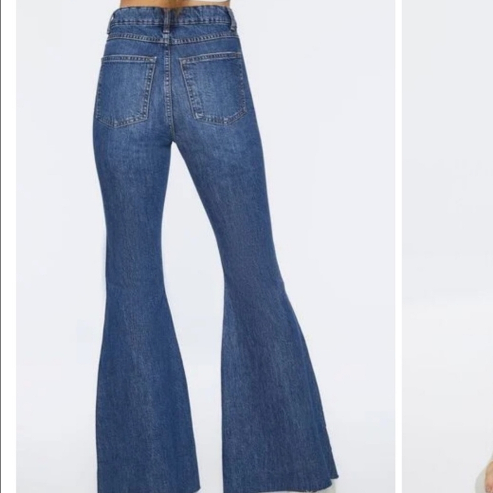 Forever 21 Blue Floral Flare Jeans - Picture 3 of 3